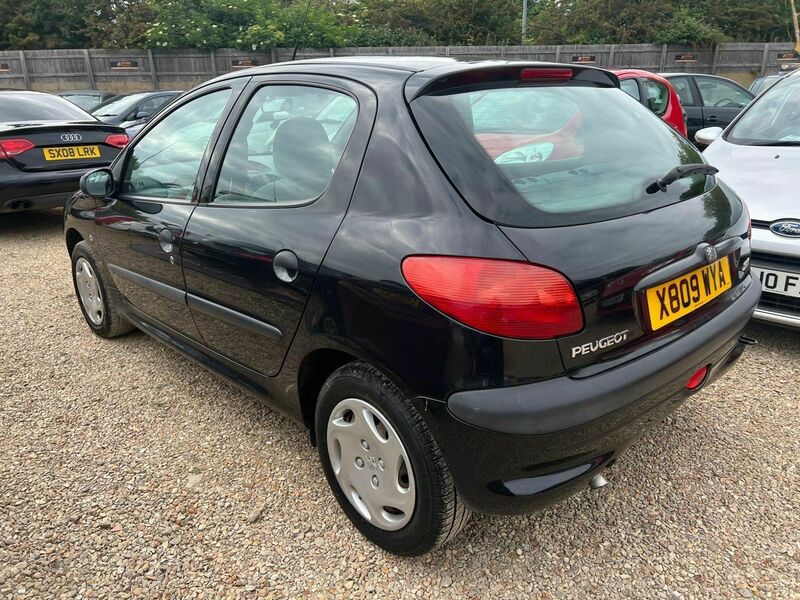 Peugeot 206 1.4 LX 5dr (electric sunroof) - Safe Cars