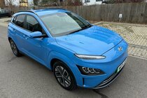 Hyundai KONA 39kWh Premium Auto 5dr (10.5kW Charger)