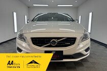 Volvo V60 3.0 T6 R-Design Lux Nav Estate 5dr Petrol Geartronic AWD Euro 5 (304 ps)