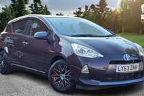Toyota Yaris AQUA 1.5 VVT-h T Spirit CVT Euro 5 5dr