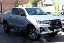 Toyota Hilux INVINCIBLE X 4WD D-4D DCB