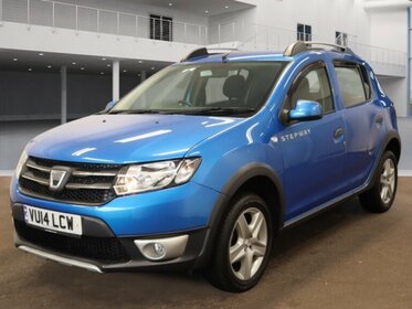 Dacia Sandero STEPWAY LAUREATE DCI - Triple Crown Garage