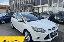 Ford Focus 1.0T EcoBoost Zetec Euro 5 (s/s) 5dr