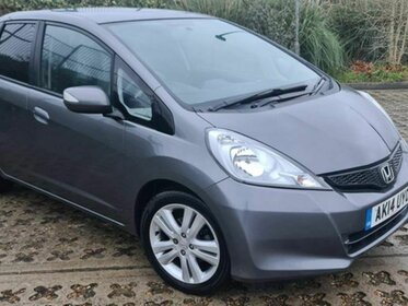 Honda Jazz 1.4 i-VTEC ES Plus CVT Euro 5 5dr | Safaa Motors