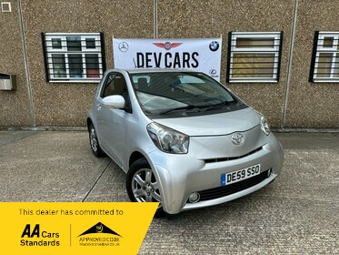Toyota iQ 1.0 VVT-i 2 3dr