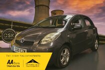 Toyota Yaris VVT-I TR