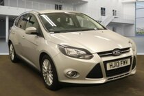 Ford Focus 1.6 Zetec Hatchback 5dr Petrol Powershift Euro 5 (125 ps)
