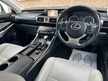 Lexus IS300h