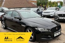Jaguar XE D R-SPORT