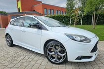 Ford Focus 2.0T EcoBoost ST-2 Euro 5 (s/s) 5dr