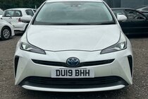 Toyota Prius 1.8 VVT-h Business Edition CVT AWD Euro 6 (s/s) 5dr