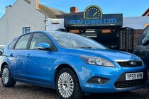 Ford Focus 1.6 Titanium 5dr