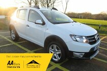 Dacia Sandero STEPWAY LAUREATE TCE