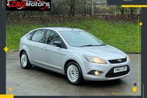 Ford Focus 1.6 Titanium 5dr