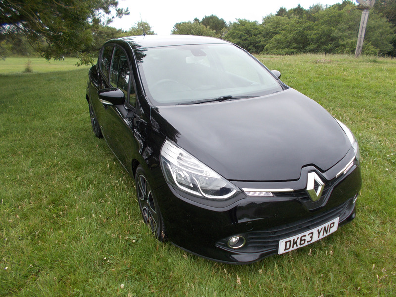 Used Renault Clio DYNAMIQUE MEDIANAV for sale Swansea - South Wales