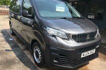 Peugeot Expert 2.0 BlueHDi 1400 Professional Premium + Standard Panel Van EAT8 MWB Euro 6 (s/s) 6dr