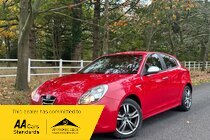 Alfa Romeo Giulietta JTDM-2 EXCLUSIVE