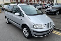 Volkswagen Sharan SE TDI (130BHP)