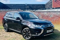 Mitsubishi Outlander 2.0h 12kWh 4h CVT 4WD Euro 6 (s/s) 5dr