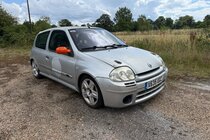 Renault Clio Sport 172 track car