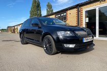 Skoda Octavia BLACK EDITION TDI CR