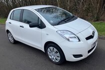 Toyota Yaris VVT-I T2