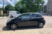 Toyota Yaris VVT-I SR  AUTOMATIC ULE