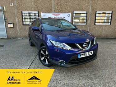 Nissan Qashqai 1.6 DIG-T N-Connecta Euro 6 (s/s) 5dr