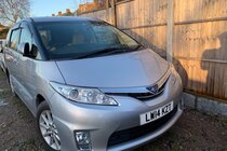 Toyota Estima 2400cc  Automatic Petrol Hybrid 7Seats Full Beige Leather