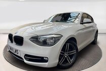 BMW 1 SERIES 116i SPORT