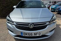 Vauxhall Astra 1.6 CDTi BlueInjection SRi Nav Euro 6 (s/s) 5dr