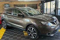 Nissan Qashqai 1.2 DIG-T Tekna XTRON 2WD Euro 5 (s/s) 5dr