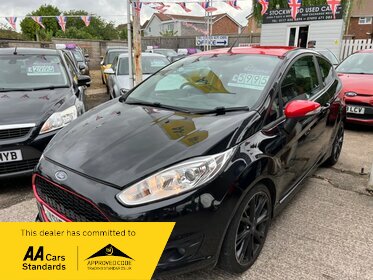 Ford Fiesta ZETEC S BLACK EDITION - Stockwood Village Automotive