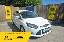 Ford Focus 1.0T EcoBoost Zetec Euro 5 (s/s) 5dr