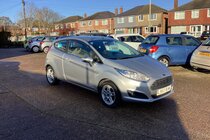 Ford Fiesta 1.25 Zetec Hatchback 3dr Petrol Manual Euro 5 (82 ps)