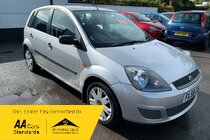 Ford Fiesta STYLE 16V