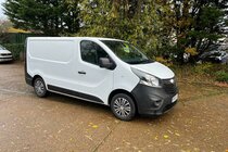 Vauxhall Vivaro 1.6 CDTi 2700 BiTurbo ecoFLEX L1 H1 Euro 5 (s/s) 5dr