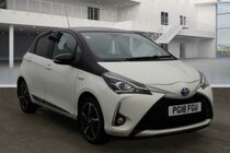 Toyota Yaris 1.5 VVT-h Grey Bi-Tone E-CVT Euro 6 (s/s) 5dr