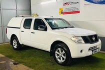 Nissan Navara 2.5 dCi Visia Pickup Double Cab 4dr Diesel Manual 4WD Euro 5 (144 ps)