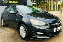 Vauxhall Astra 1.6 16v Exclusiv Euro 5 5dr