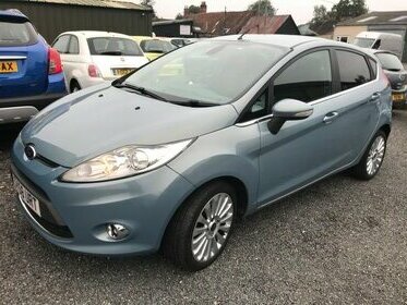 Ford Fiesta 1.4 TITANIUM