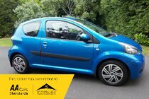 Toyota AYGO 1.0 VVT-i Blue Hatchback 3dr Petrol Manual Euro 4 (67 bhp)