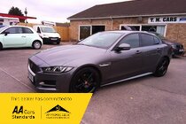 Jaguar XE D R-SPORT