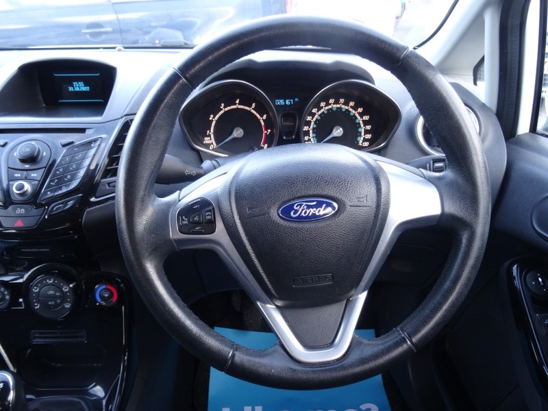 Ford Fiesta ZETEC – | Lakeside Car Sales Ltd