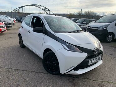 Toyota AYGO 1.0 VVT-i x Euro 6 5dr