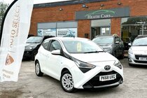 Toyota AYGO 1.0 VVT-i x-play Euro 6 5dr