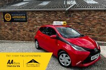 Toyota AYGO VVT-I X-PLAY