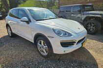 Porsche Cayenne 3.0h V6 S TiptronicS 4WD Euro 5 (s/s) 5dr