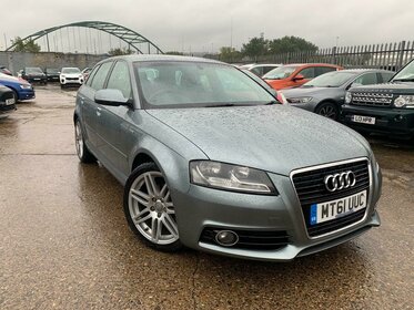 Audi A3 2.0 TDI S line Sportback Euro 5 (s/s) 5dr