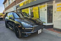 Porsche Cayenne 3.0h V6 S TiptronicS 4WD Euro 5 (s/s) 5dr